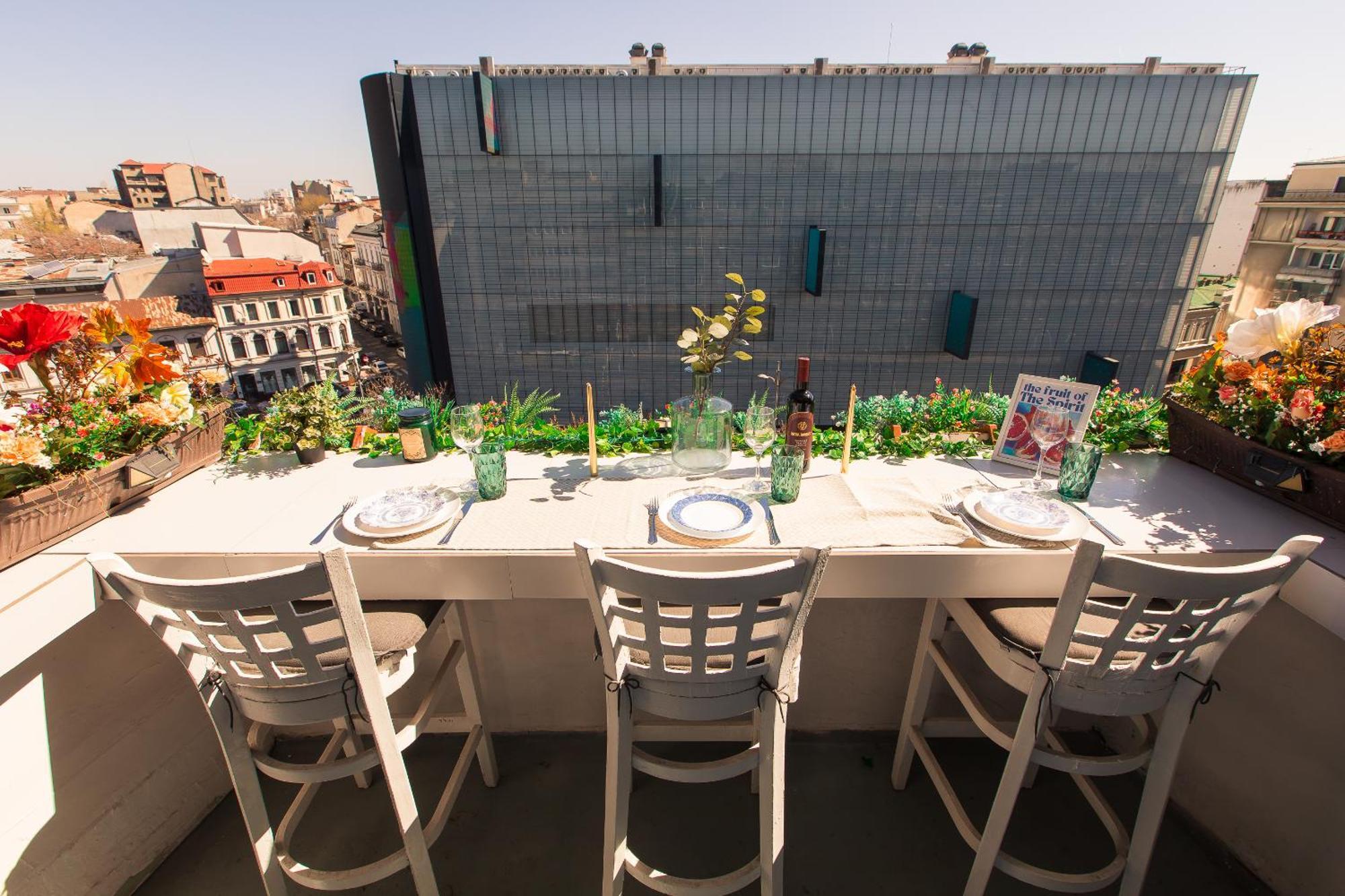 Old Town Apartment With Amazing View From The Balcony Bucureşti Exterior foto