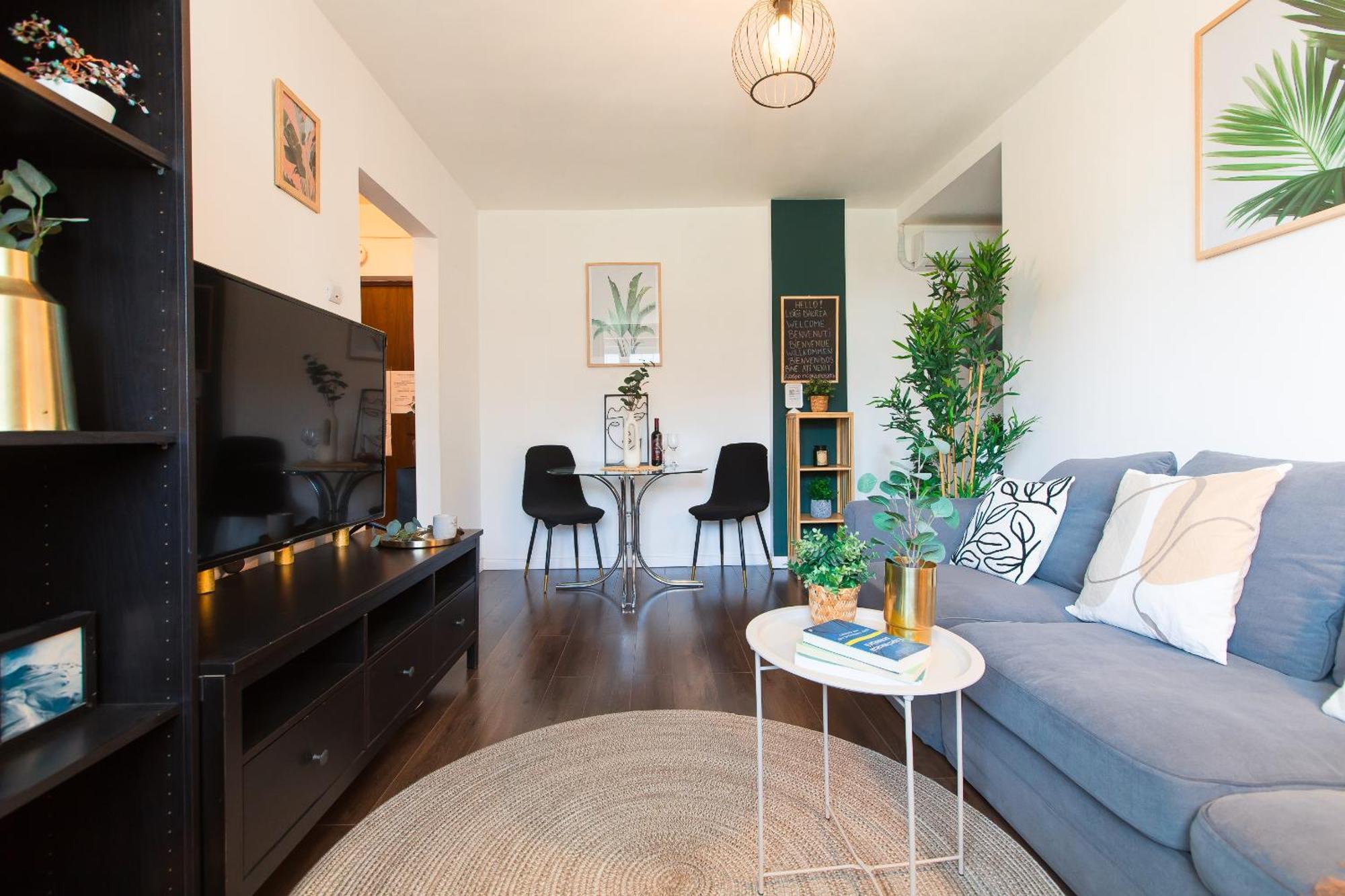Old Town Apartment With Amazing View From The Balcony Bucureşti Exterior foto
