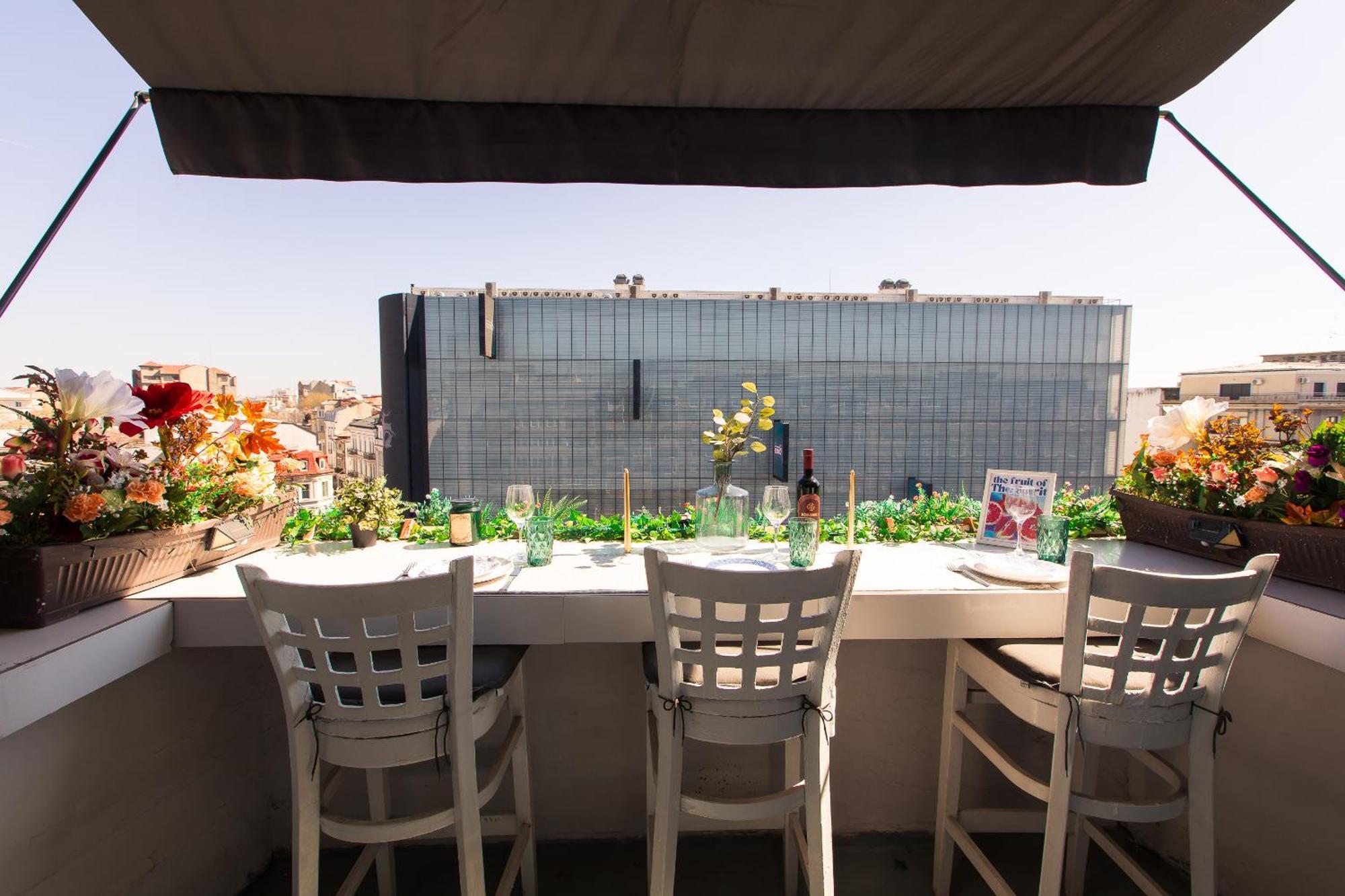 Old Town Apartment With Amazing View From The Balcony Bucureşti Exterior foto